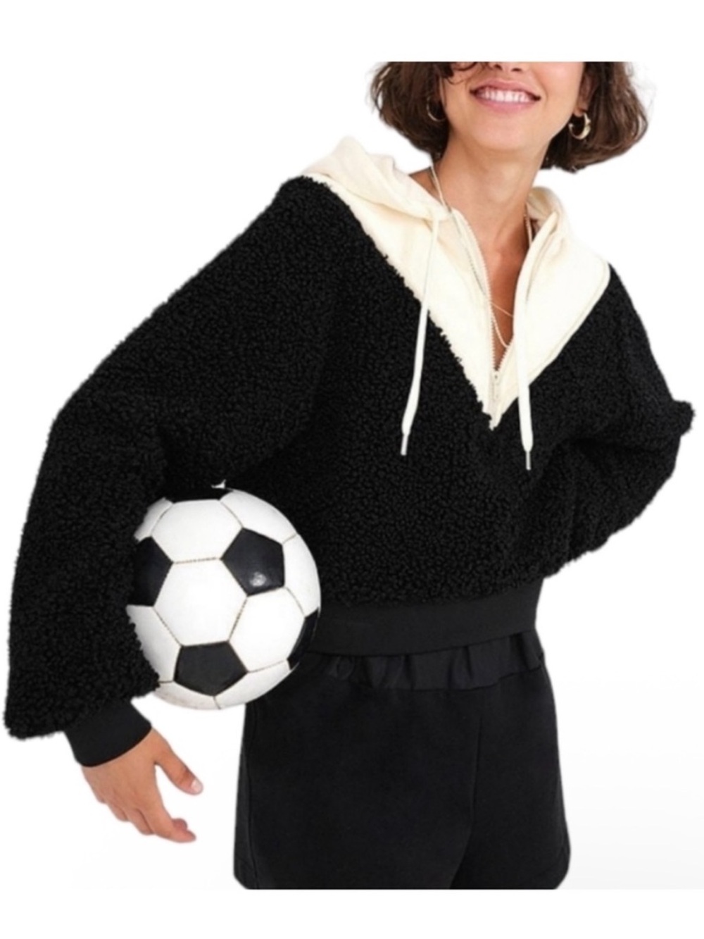 For love and lemons cozy cropped pullover hooded Sherpa jacket